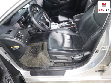 2011 - hyundai avante