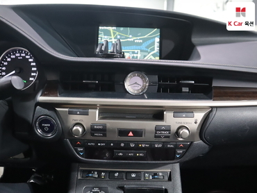 2013 - lexus es300h