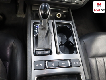 2016 - hyundai g330