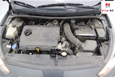 2011 - hyundai accent