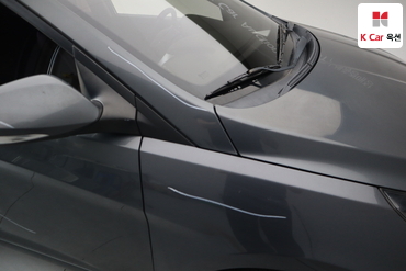 2011 - hyundai accent