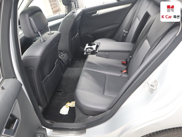 2012 - mercedes-benz c200