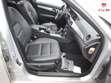 2012 - mercedes-benz c200