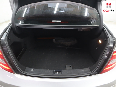 2012 - mercedes-benz c200