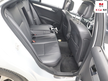 2012 - mercedes-benz c200
