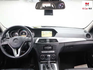 2012 - mercedes-benz c200