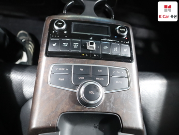2013 - kia k9