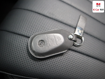 2024 - mercedes-benz e300