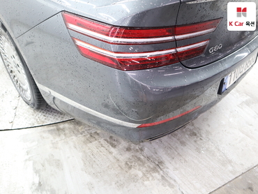 2021 - genesis g80