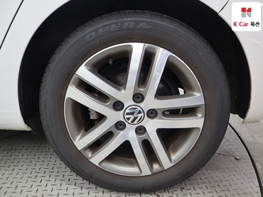 2012 - volkswagen golf