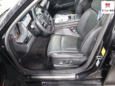 2023 - genesis g90
