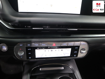 2023 - genesis g90