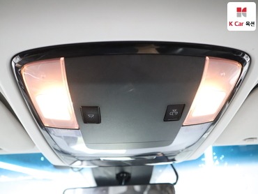 2022 - hyundai staria