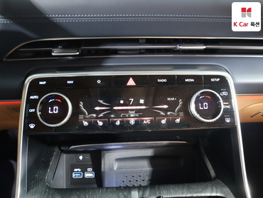 2021 - genesis gv80