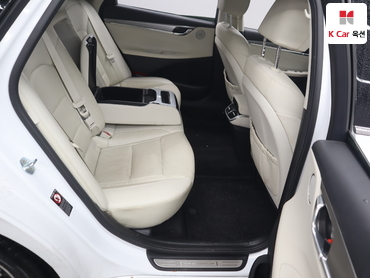2022 - hyundai grandeur