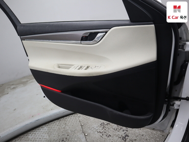 2022 - hyundai grandeur