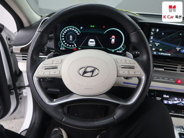 2022 - hyundai grandeur