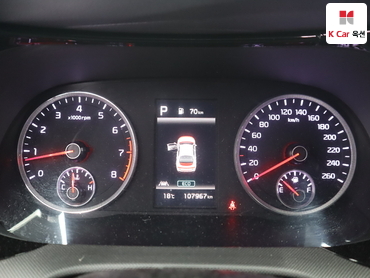 2021 - kia k5