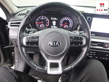 2021 - kia k5
