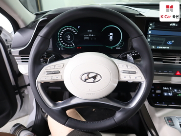 2022 - hyundai grandeur