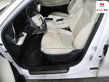 2022 - hyundai grandeur
