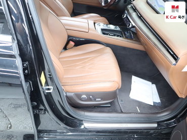 2022 - genesis g80