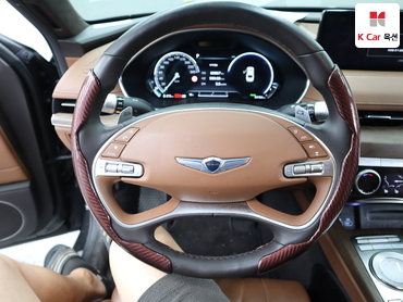 2022 - genesis g80