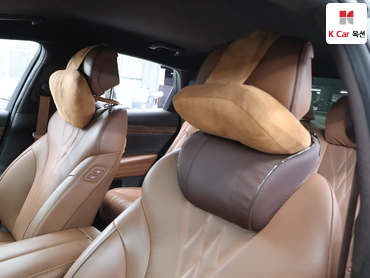 2022 - genesis g80