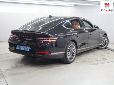 2022 - genesis g80