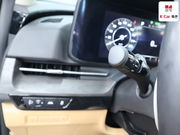 2023 - kia carnival