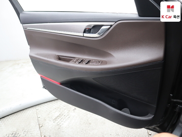2021 - hyundai grandeur