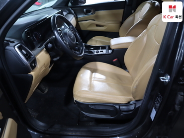 2022 - kia sorento
