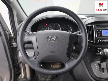 2020 - hyundai grand starex