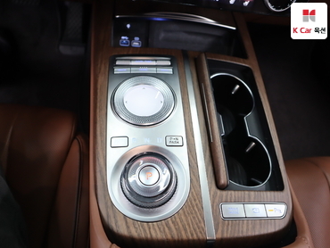 2022 - genesis g80