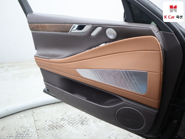 2022 - genesis g80