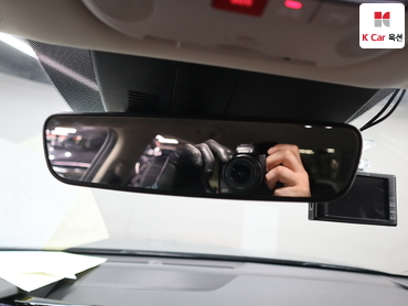 2022 - kia k5