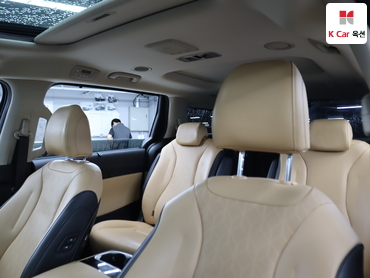 2021 - kia carnival