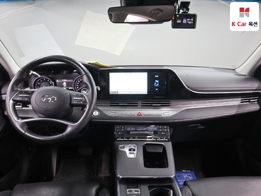 2022 - hyundai grandeur