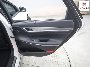 2022 - hyundai grandeur