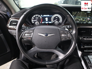 2018 - genesis eq900