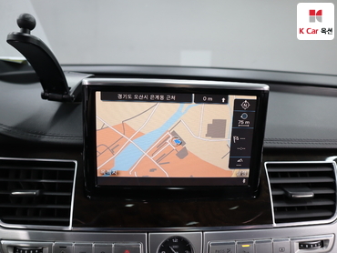 2015 - audi a8