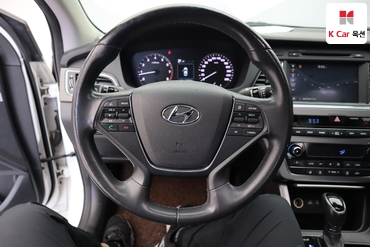 2016 - hyundai sonata