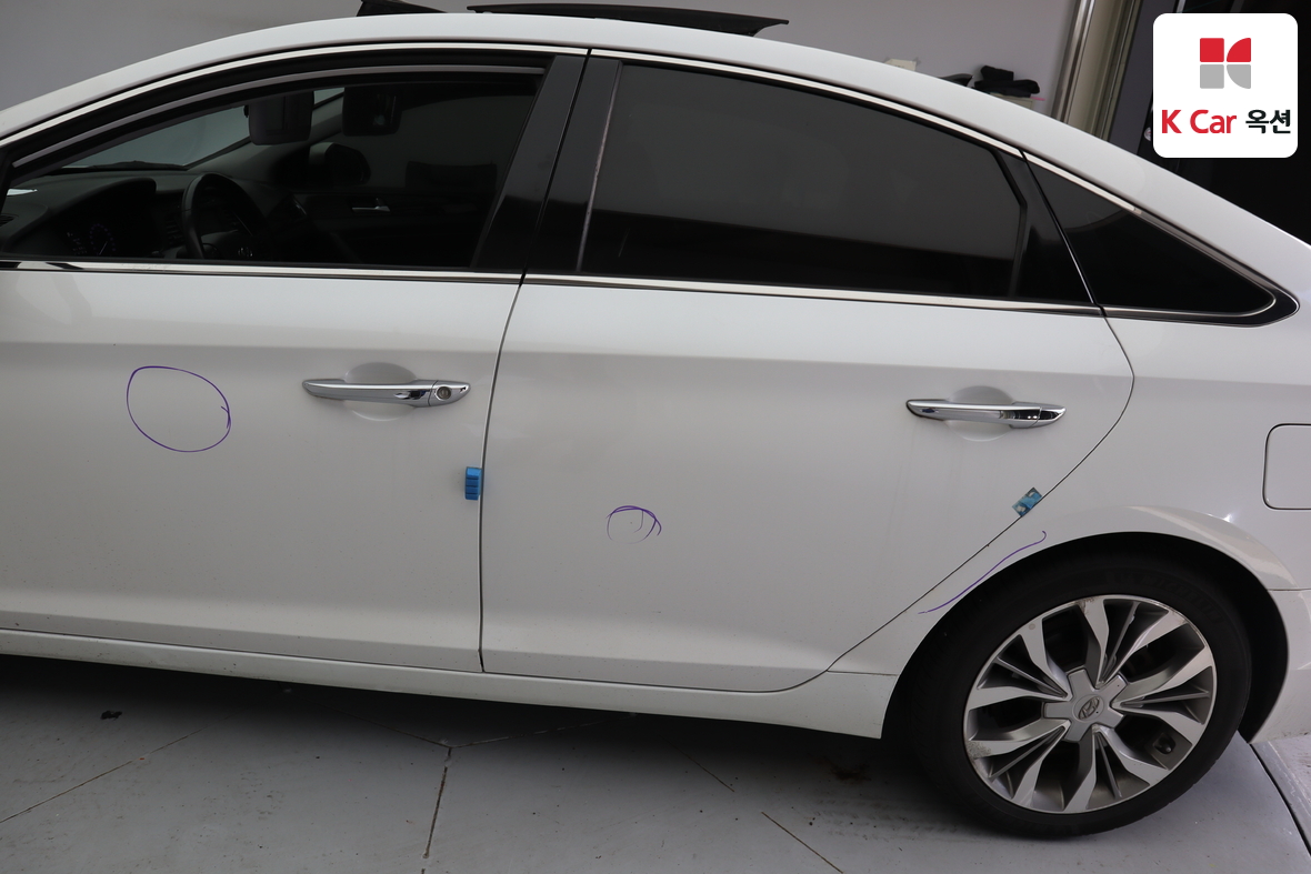 Hyundai Sonata - 38