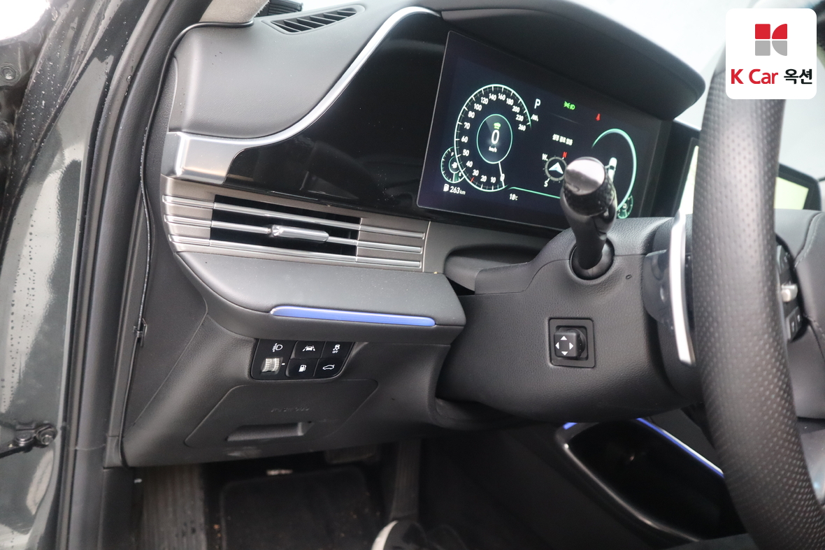 Hyundai Grandeur - 9