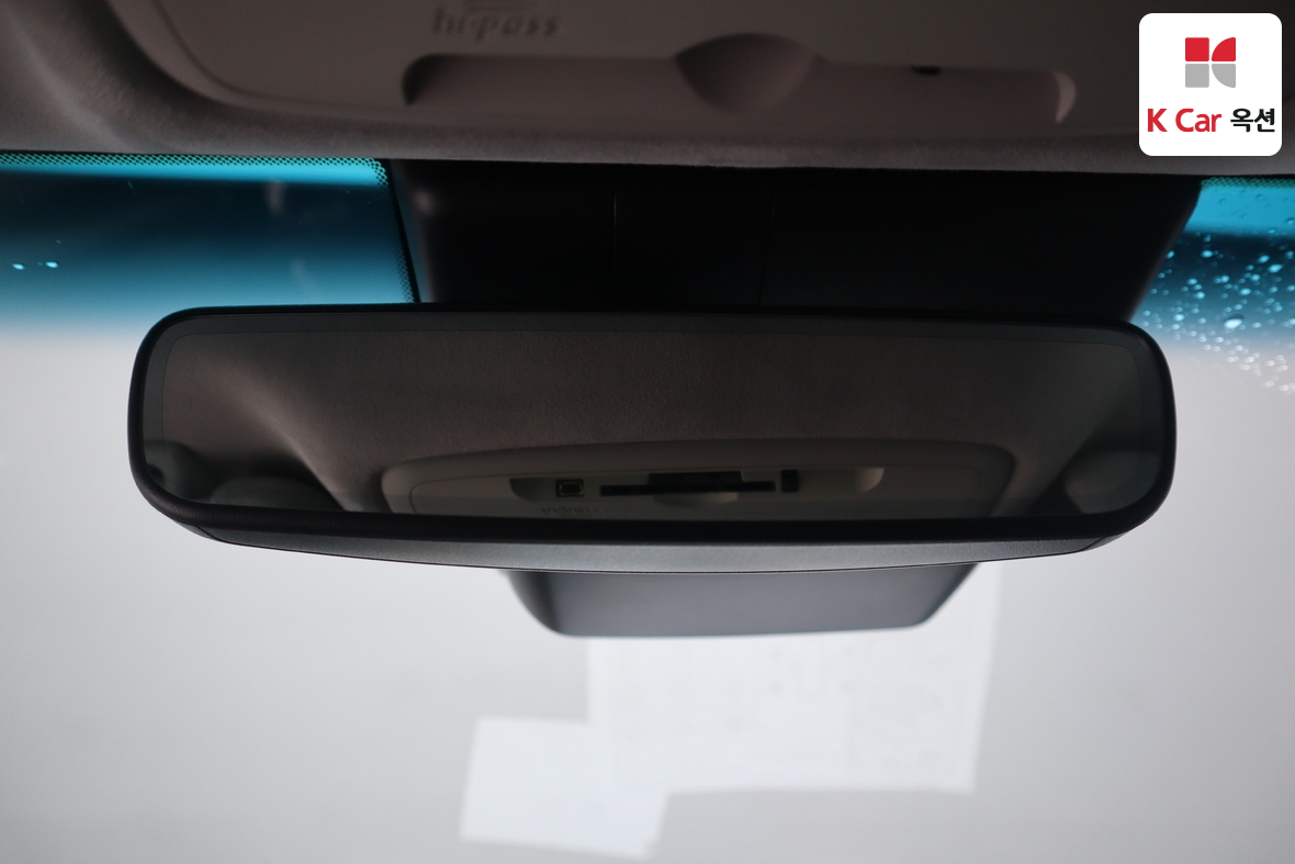 Hyundai Grandeur - 12
