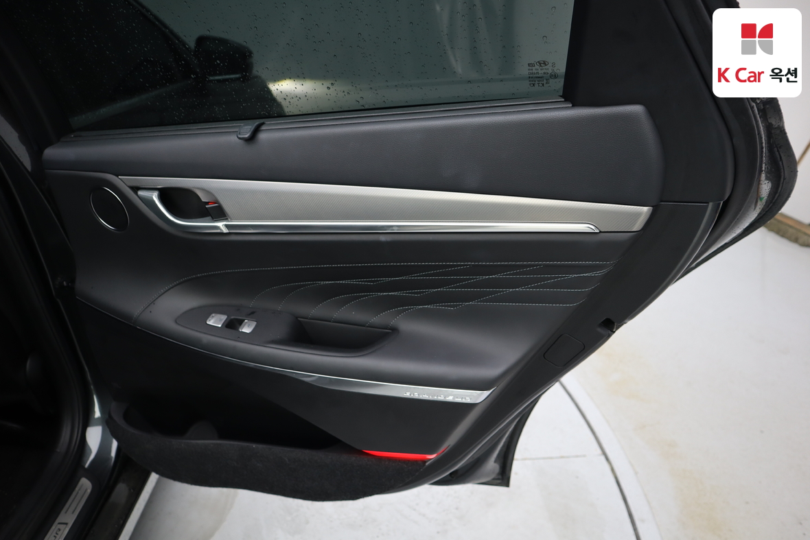 Hyundai Grandeur - 30