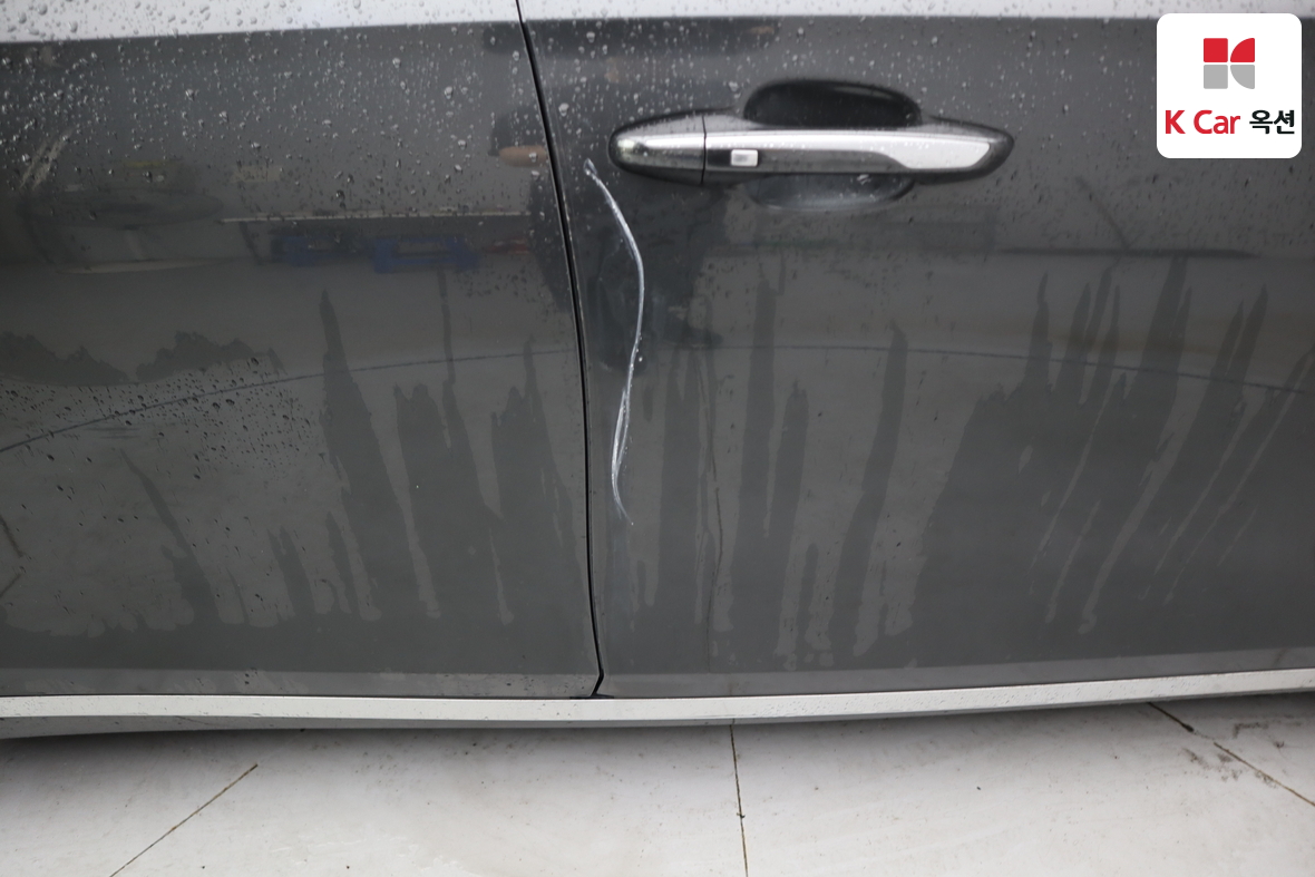 Hyundai Grandeur - 39