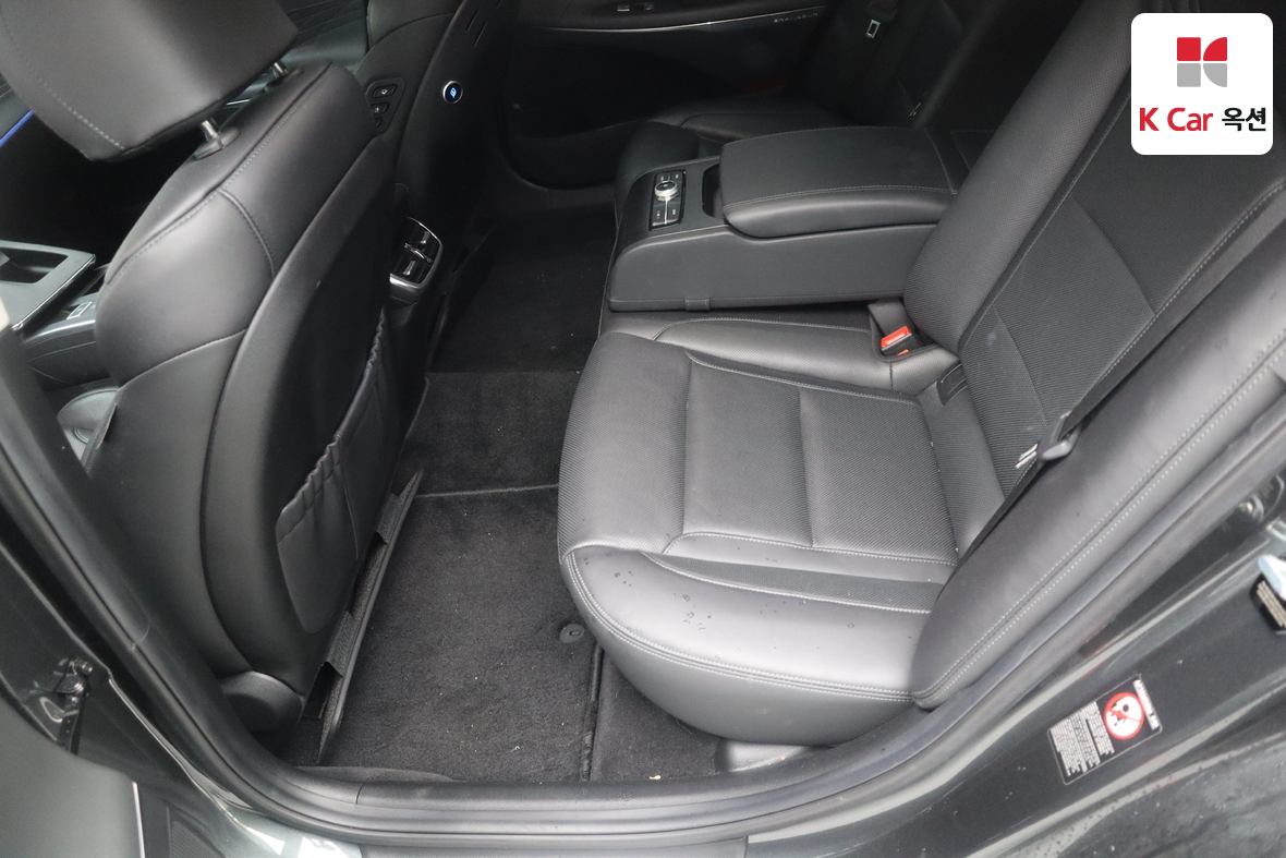 Hyundai Grandeur - 24
