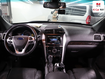2015 - ford explorer