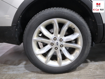 2015 - ford explorer
